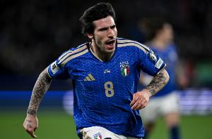 今夏转会大战？托纳利凌空斩+飘逸长传助意大利晋级 夏窗预计转会