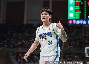 打回来了！北京第三节净胜广东8分 仅落后4分进入末节