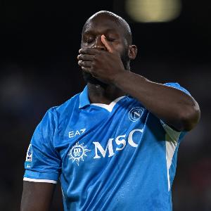 安莎社：卢卡库没有归队让那不勒斯感到意外，已经在内部引发不满