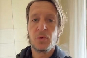 安布谈国足2-0库拉索：双喜临门！进球队员中有最喜欢的韦世豪