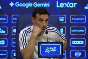 斯卡洛尼：必须承认今天球队表现不佳；帕尼切利的遭遇很令人难过