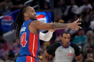 林书豪：活塞太依赖坎宁安 詹金斯打出信心对他们打季后赛有好处