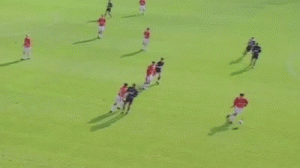 最喜欢的进球？贝克汉姆：对希腊那个，每次回看都有难以置信感觉