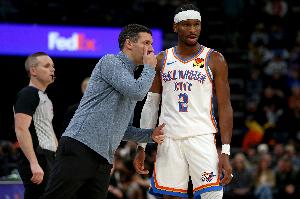 末节+加时21分！戴格诺特：SGA能在逆境找回节奏 他今晚非常出色