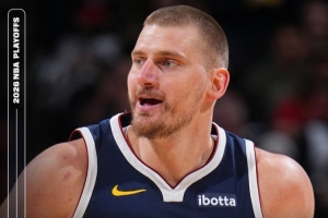 随着太阳输球 西部第四的掘金也正式锁定了一个季后赛席位