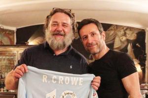 知名影星罗素·克劳：为意大利难过，有这么多球星为何会这样？