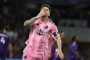 昆卡：我曾以对手身份感受过梅西的强大，他瞬间就能改变比赛局势