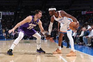 解说：雷霆赢SGA的MVP更稳了一点 湖人赢卢卡则帮文班延续MVP讨论