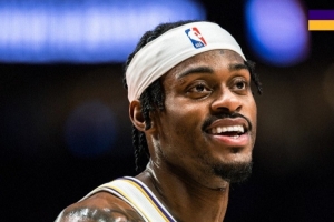 真挚的祝福！湖人社媒祝范德比尔特27岁生日快乐