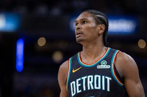 已拿2次！奥萨尔：我想要拿70次月最佳防守球员