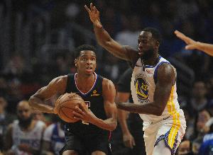 贝弗利：SGA在快船时我就知道他必成超巨 他在训练里对我予取予求