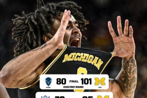 火力十足！密歇根成为首支在单届疯三连续5场至少拿到90分的球队