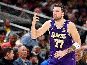 沃西:完全赞同东契奇前往欧洲治疗 联盟现在对此更开放了