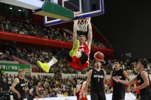 2026年中国国青男篮热身赛第二日战报