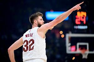 阿特金森：迪恩·韦德已恢复场上训练 泰森预计能赶上季后赛