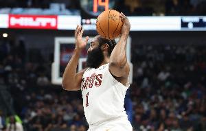 拖布谈哈登：他能看到场上的一切 基本就是把分直接送到你手里