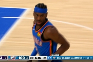 根本断不了！亚历山大冲筐造杀伤 两罚全中连续138场20+