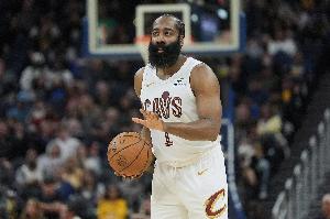 骑士客战灰熊 哈登&米切尔&斯特鲁斯&托布&韦德&泰森缺席比赛