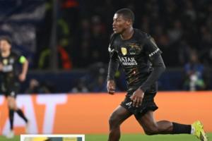 马克斯维尔：努诺·门德斯有卡洛斯的力量，而且防守比他更好