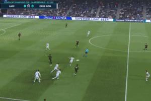 打破两个月进球荒！孙兴慜门前抢点铲射破门，洛杉矶FC1-0领先