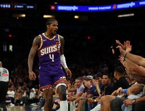 打火箭！杰伦·格林：当普通比赛对待 上场后所有情绪都会抛脑后