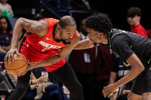 肯扬·马丁：联盟历史上的所有巨星都需要体系 只有杜兰特例外