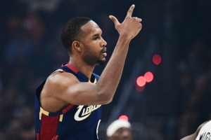 内线支柱！自3月1日起莫布里18场比赛场均20分10板1.4帽命中率63%