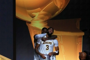 浓眉：人们贬低园区冠军 只是因为夺冠的不是他们的主队