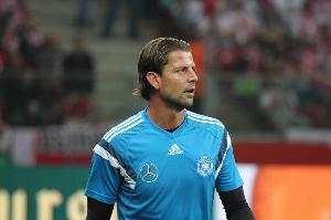 魏登费勒：纳格尔斯曼要做的是增强球员信心，而不是去质疑他们