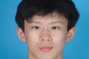 网友质疑男篮U18国青核心李沂泽改名及年龄问题 或涉及超龄参赛