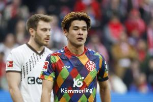 身价2500万欧！佐野海舟欧协联奔袭内切远射破门，助美因茨取胜