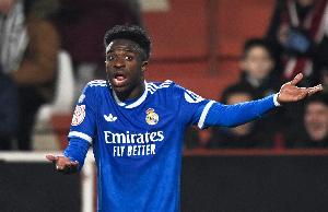 六台：维尼修斯准备就种族歧视事件出庭作证