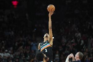 大球：只要文班不受伤我觉得他能成为GOAT 我是认真的