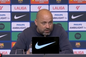 西班牙主帅:每次对阵巴萨我都感觉能拿分,但最终像小丑一样离开