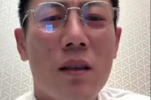 秦升谈上海德比:怎么让把车开进去了?停了10个红色的1个黄色的