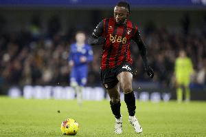 ESPN：曼联与塞梅尼奥谈薪原本可控，曼城介入后球员要求突然大涨