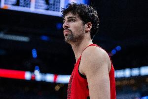 最佳阵容？阿夫迪亚达成65场评奖门槛 本赛季场均24.2+6.9+6.6