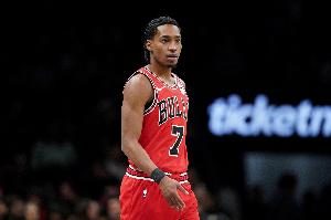 活力十足！迪林厄姆替补12中8砍并列半场最高17分外加4板