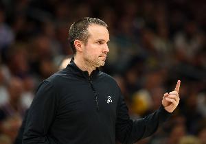 对阵开拓者！太阳主帅：他们最近状态很好 防守非常出色