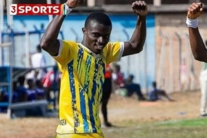 R.I.P. 加纳联赛一支球队的大巴遇到持枪劫匪,一名球员重伤去世