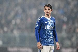 帕斯本赛季意甲非点球进球达到10球,仅次于劳塔罗的12球