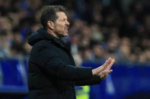 世体：超3000名巴萨球迷随队远征马德里，包含中国、德国等地球迷