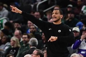 詹姆斯:马祖拉是个极其出色的教练 他不害怕批评球队任何人