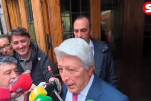 草皮遭投诉!马竞主席:有人喜欢长发有人短发,巴萨不喜欢太长的