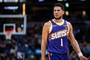 布克谈失利原因:输在阿夫迪亚的突破 和我错失了5个罚球