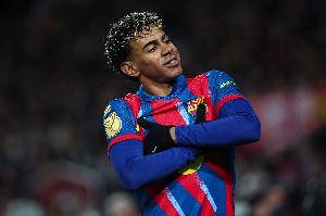 亚马尔打进2018以来巴萨欧冠淘汰赛最快进球 上次梅西第3分钟破门