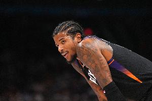 杰伦·格林：裁判吹我们对阿夫迪亚的犯规 另一端应该相同尺度