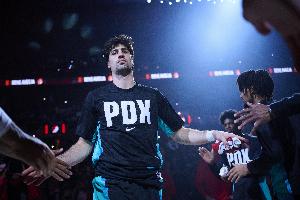 开拓者首轮G3G4将不发放季后赛T恤 球队另有安排