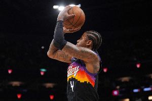 一场＞三场！杰伦·格林砍36分 比他最后三场季后赛加起来还多