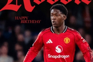 曼联官方为梅努庆祝21岁生日，球员至今为红魔出战97场7球5助